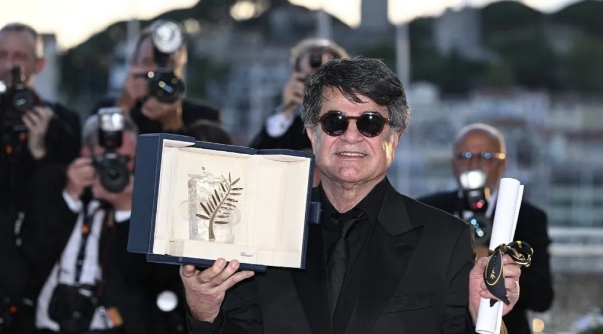 Jafar Panahi Wins Golden Leaf at Cannes Amid Ongoing Restrictions in Iran