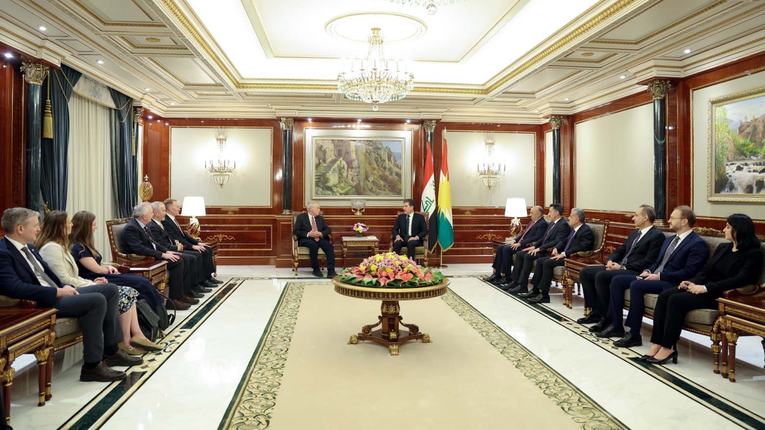 Şanda Senatoyê: Amerîka girîngiyeke mezin dide Herêma Kurdistanê