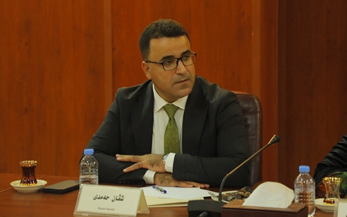 شڤان حەمدی ئەندامی بازنەی گفتوگۆ :     كەرتی كشتوكاڵ بە تەنیا بە جووتیاران و بە پڕۆژەی بچووك ناگاتە ئەو ئاستەی پێی بگوترێت «پەرەپێدانی تەواو، یان پەرەپێدانی بەردەوام»