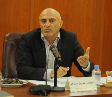 محەمەد سەدیق بارزانی  بەڕێوەبەری پڕۆژەی زۆمی كشتوكاڵی:     بەڕێگای كڕینەوەی شیری مانگاكانیان كارگەی زۆم بە شێوەی ڕاستەوخۆ سەرچاوەی بەردەوامی داهاتی بۆ (6502) ئاژەڵدار و جووتیار ڕەخساندووە