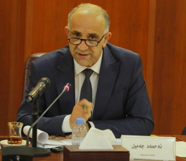 ئەحمەد جەمیل  بەڕێوەبەری گشتیی كشتوكاڵی پارێزگای دهۆك:     ئەنجامدانی پڕۆژەی گەورەی كشتوكاڵی بە هاوبەشیی كەرتی گشتی و تایبەت باشترین ڕێگەیە بۆ پێشخستنی كەرتی تایبەت و پەرەپێدانی كەرتی كشتوكاڵ