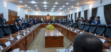 الأحزاب الكوردستانية تعد ايقاف رواتب الاقليم 