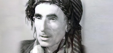 لە سلێمانی پەردە لەسەر پەیكەری (قانع)ی شاعیر لادرا