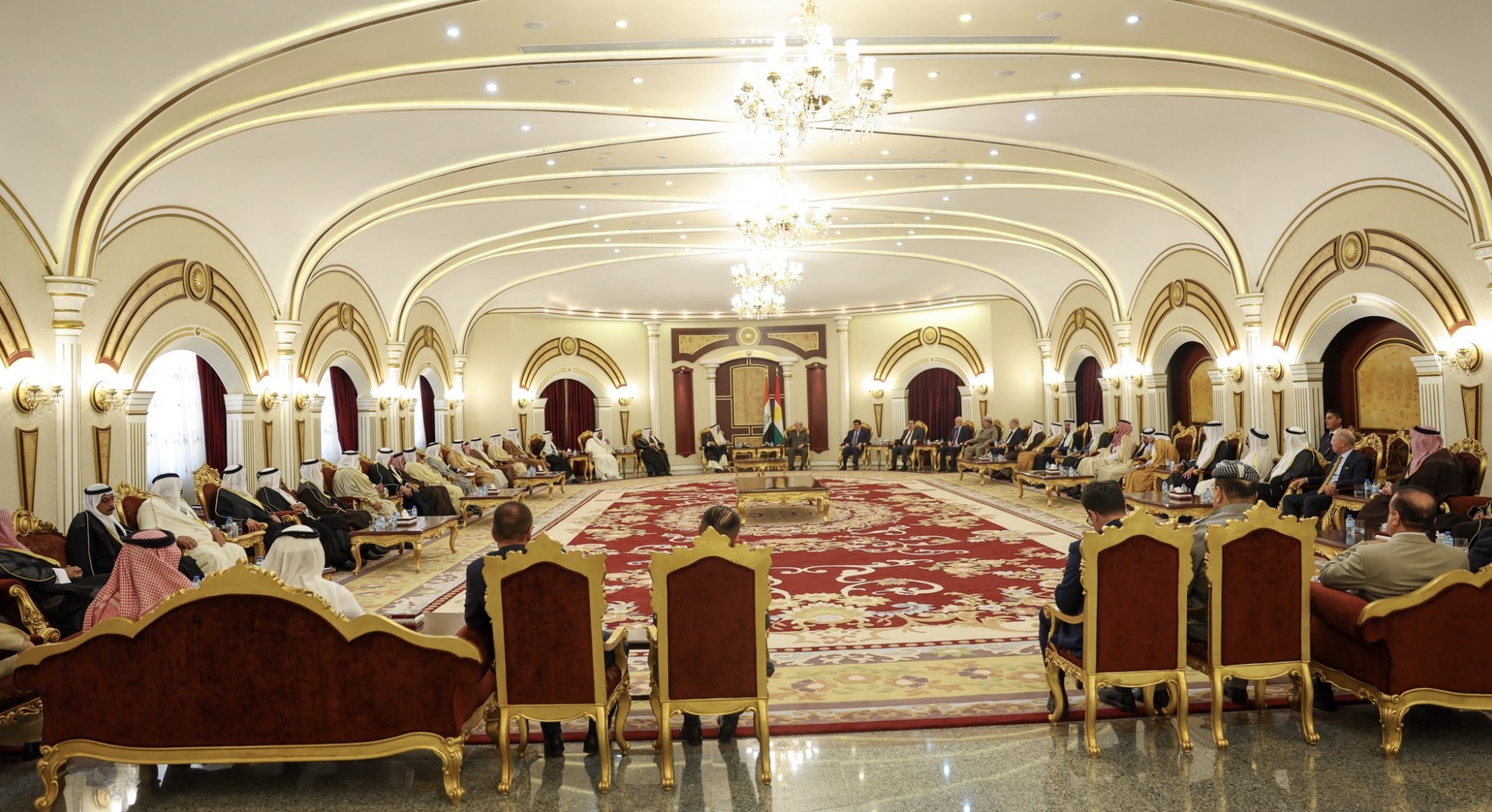 Serok Barzani: Çareseriya pirsgirêkên Iraqê pêbendbûna hemû aliyan bi prensîbên hevsengî û lihevkirinê ye