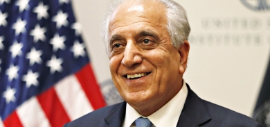 السفير الأميركي السابق في العراق يحذّر من أزمة سياسية بسبب رواتب كوردستان