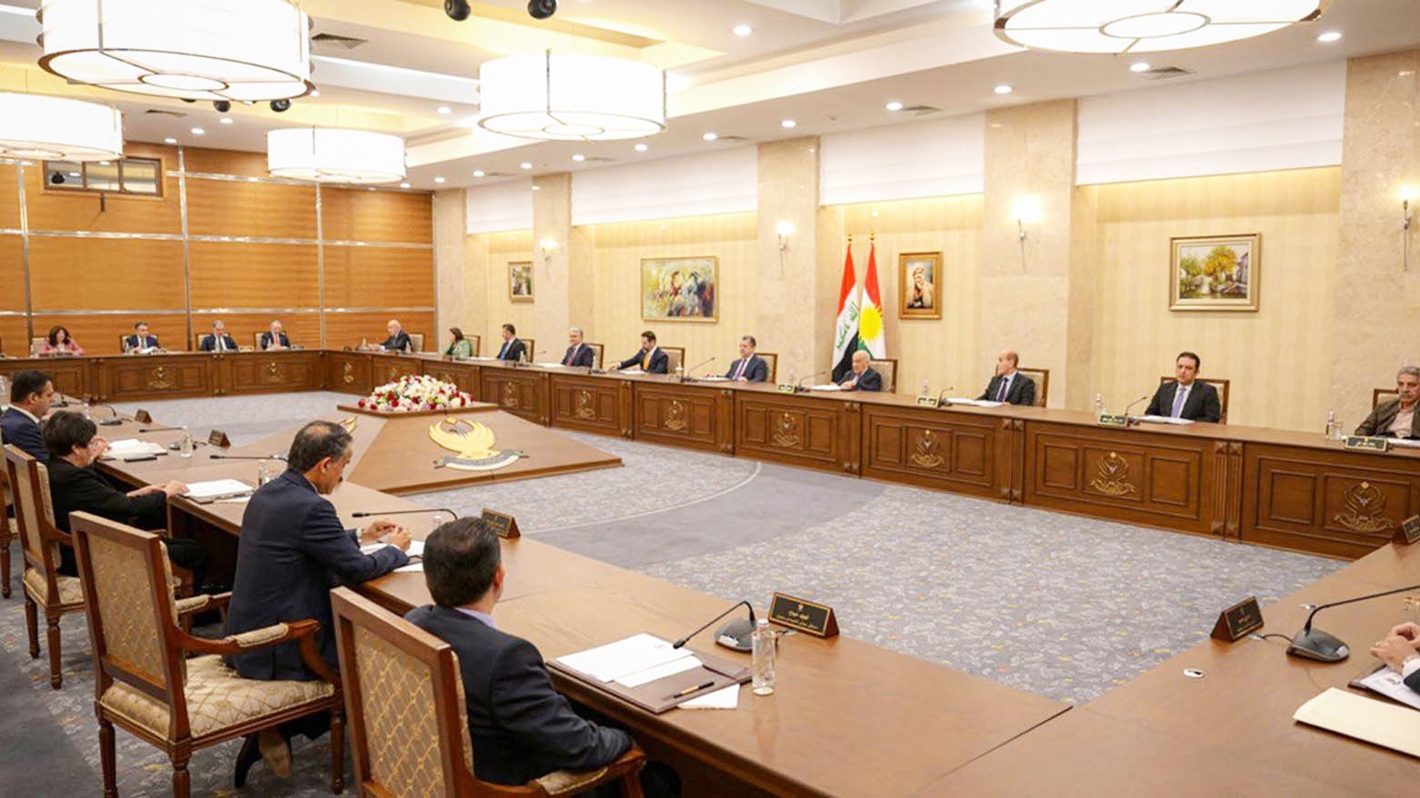 Encûmena Wezîran li ser mûçeyên fermanberên Herêma Kurdistanê danûstandinan dike