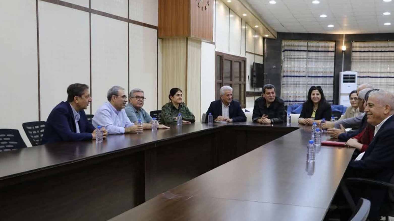 Mustefa Ozçelîk: Yekrêziya di nav mala Kurd de destpêka serkeftinê ye