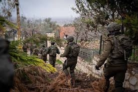 إسرائيل تلوّح بضغط أكبر على لبنان