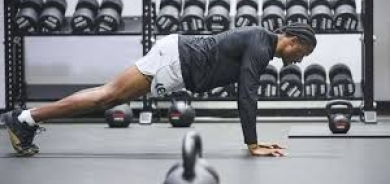 دراسة تؤكد: الرياضة أفضل من الأدوية لمنع عودة السرطان بعد العلاج