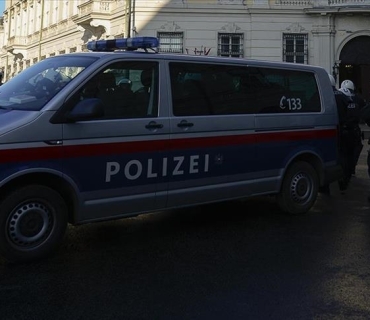 بەهۆی تەقەکردن لە قوتابخانەیەک نۆ کەس کوژران