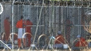 ئەمریکا بەنیازە هەزاران کۆچبەری نایاسایی بگوازێتەوە بۆ کەنداوی گوانتانامۆی کوبا