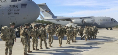 داعش يستغل فوضى سوريا وبغداد تناشد الأميركيين بالتريث في الانسحاب من العراق