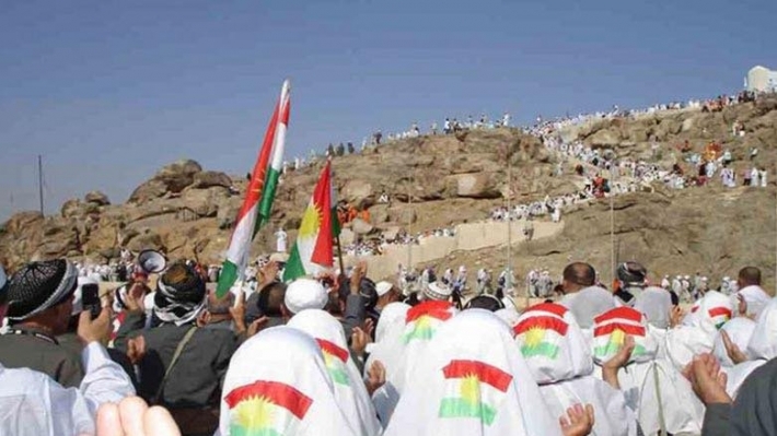 من ضمنهم حجاج إقليم كوردستان.. إغلاق الأجواء يحوّل رحلة عودة الحجاج من الجو إلى البر