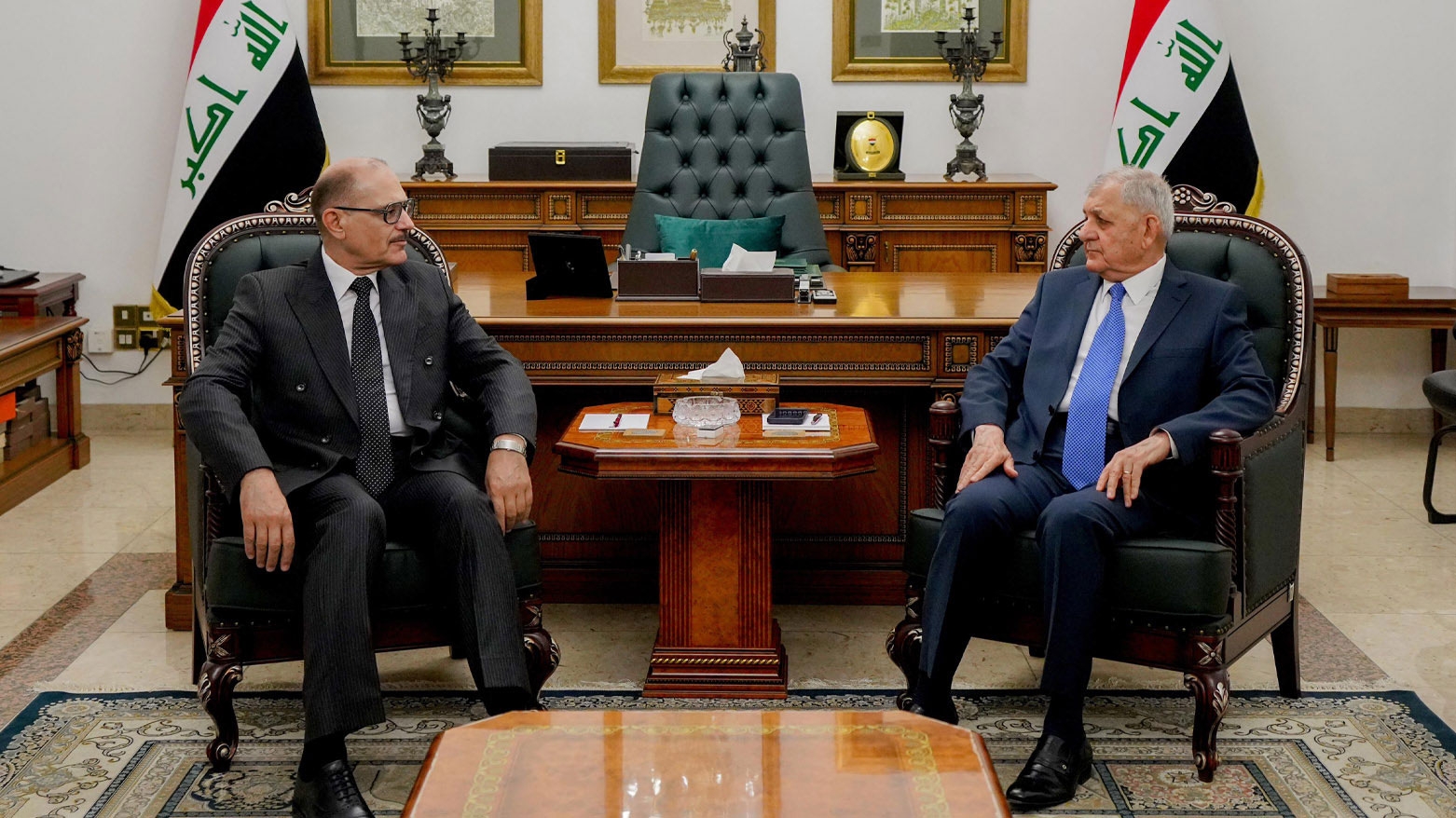 Serokkomar û Serokê Dadgeha Federalî: Pirsgirêka mûçeyan divê li gorî destûrê were çareserkirin