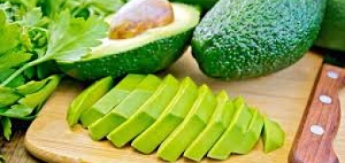 هل يساعد تناول الأفوكادو على تحسين النوم؟