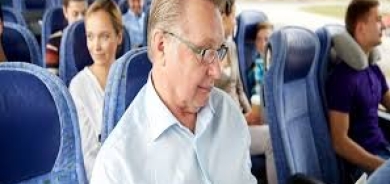 لتفادي فقدان السمع... أين يجب الجلوس في الطائرة والأماكن العامة؟