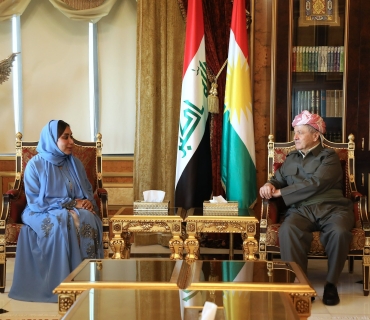 لـــە سەلاحەددین سەرۆک مەسعود بارزانی پێشوازی لە خاتوو (شیخە بشیر فرحان) هەڵسووڕێنەری کاروباری کونسوڵخانەی دەوڵەتی ئیمارات لە هەولێر کرد.