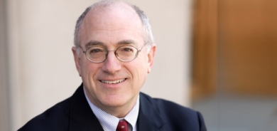 پڕۆفیسۆر دانیاڵ كورتزەر بۆ گوڵان:  پێم وانییە سیاسەتی دۆناڵد ترەمپ ئاشتی و سەقامگیری لە ڕۆژهەڵاتی ناوەڕاست بێنێتەدی