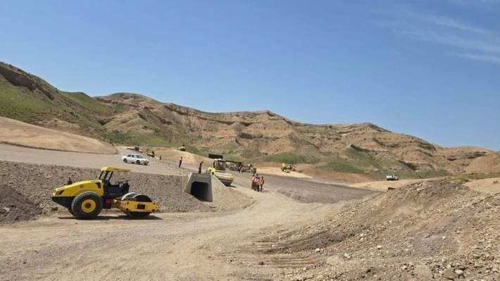 ثلاثة مسارات وجسور وأنفاق.. تطوير شامل لطريق كويه – أربيل بتوجيه من مسرور بارزاني