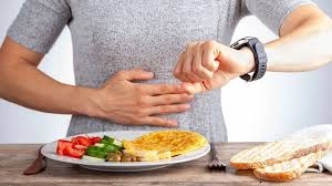 الصيام المتقطع يُضاهي فوائد حِميات إنقاص الوزن