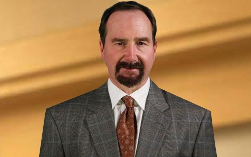 Profesor Anthony Celso ji Gulanê re: Dibe ku guhertinên Rojhilata Navîn bibin sedema guhertina daxwaza Trump a derbarê vekişîna leşkerî de