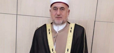 مامۆستا عەبدولسەلام خدر شەرەفانی  بەرپرسی لێژنەی ناوچەی قەسرۆكی یەكێتیی زانایانی ئایینی ئیسلامیی كوردستان بۆ گوڵان:     ئەو كەسەی مێژووی كوردی موسڵمان بسڕێتەوە و مێژووی نەتەوەیەكی دیكەی بەسەردا زاڵ بكات، خۆفرۆشە