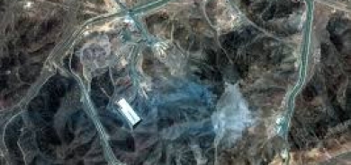 الجيش الاسرائيلي ينفذ ضربات على «أهداف عسكرية» في إيران