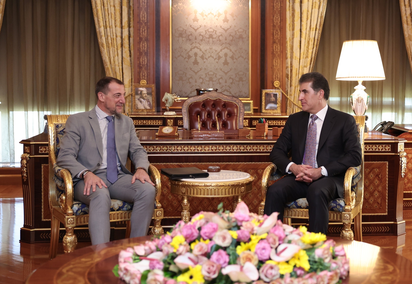 سه‌رۆكى هه‌رێمى كوردستان و كونسوڵى گشتيى فه‌ره‌نسا، پێشهاته‌كانى ناوچه‌كه‌ تاوتوێ ده‌كه‌ن