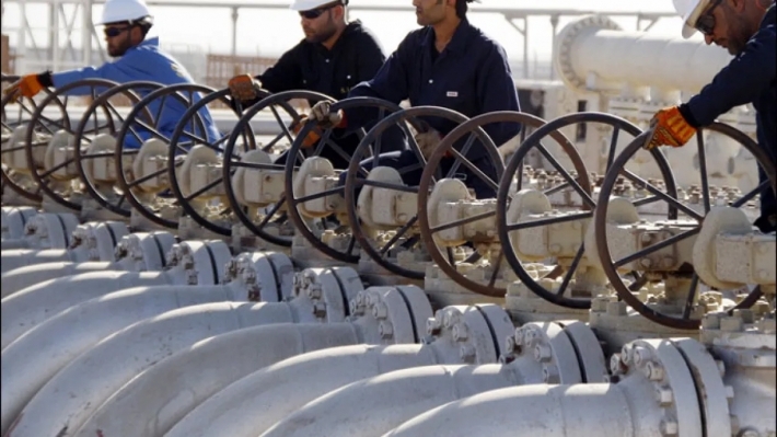 شركات النفط الكبرى تجلي موظفيها الأجانب من العراق