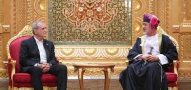 مسقط وطهران تؤكدان على «فسح المجال أمام الحلول الدبلوماسية»
