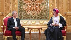 مسقط وطهران تؤكدان على «فسح المجال أمام الحلول الدبلوماسية»