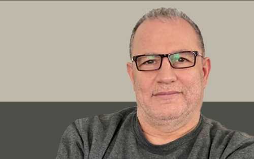 عەبدولواحید فەیلی  چالاكی سیاسی و كەسایەتیی ناسراوی كوردی فەیلی بۆ گوڵان:     بڕینی مووچە و برسیكردنی كورد درێژەپێدانی تاوانی جینۆسایدە و دەبێت كورد یەكگرتوو بێت بۆ ڕووبەڕووبوونەوەی