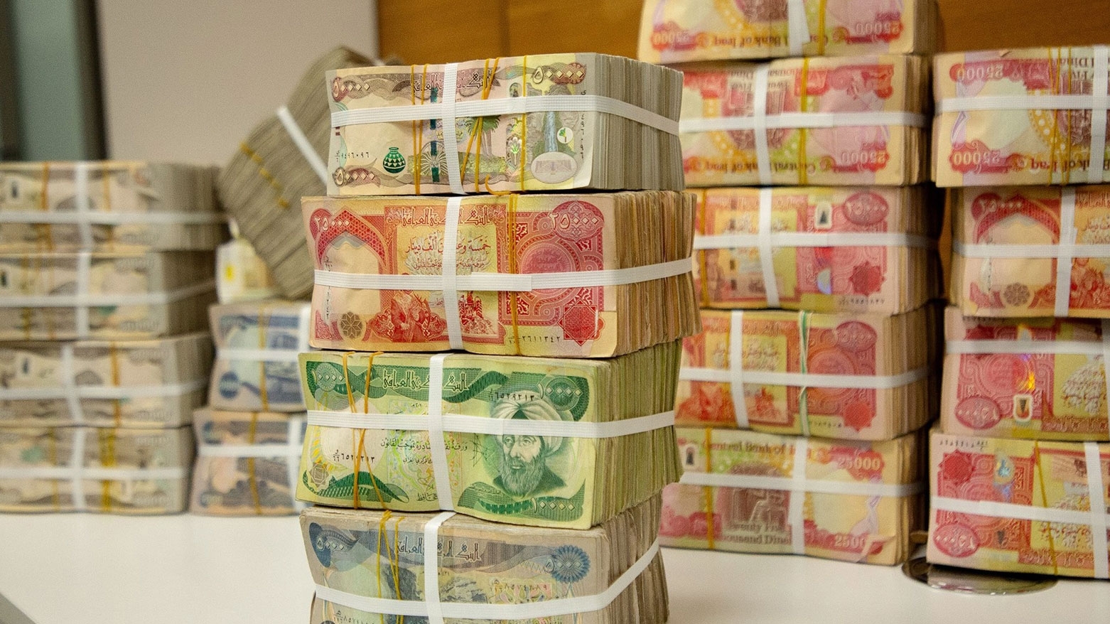 اجتماعات بين وفدي أربيل وبغداد لحل القضايا المالية والنفطية