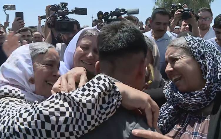 Yazidi Man Reunited with Family After 11 Years in ISIS Captivity