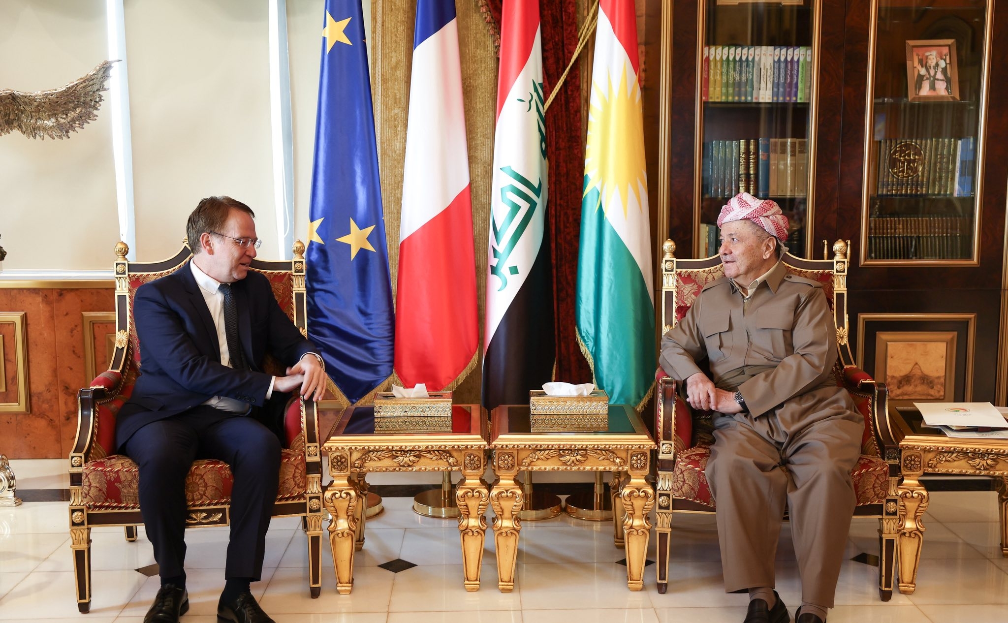 ســەرۆك  بـــارزانی پێشوازی لە بەڕێز پاتریك دورێل باڵیۆزی فەڕەنسا لە عێراق كرد