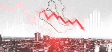 خبراء: العراق مقبل على أزمة مالية خانقة بسبب سوء الإدارة والاعتماد الأحادي على النفط