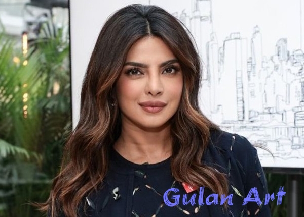 دایکی پریانکا نهێنیەکی ئاشکرا دەکات