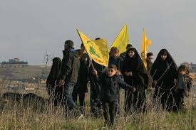 «حزب الله» يرسل إشارات متضاربة حول تسليم السلاح