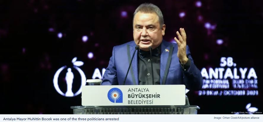 Turkey Detains Three More Opposition Mayors Amid Widespread Crackdown