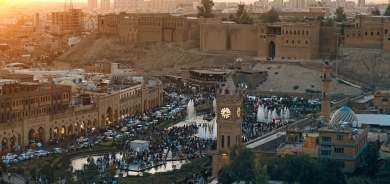 بلدية أربيل تتوعد المخالفين: عقوبات صارمة بحق من يرمون النفايات في الشوارع