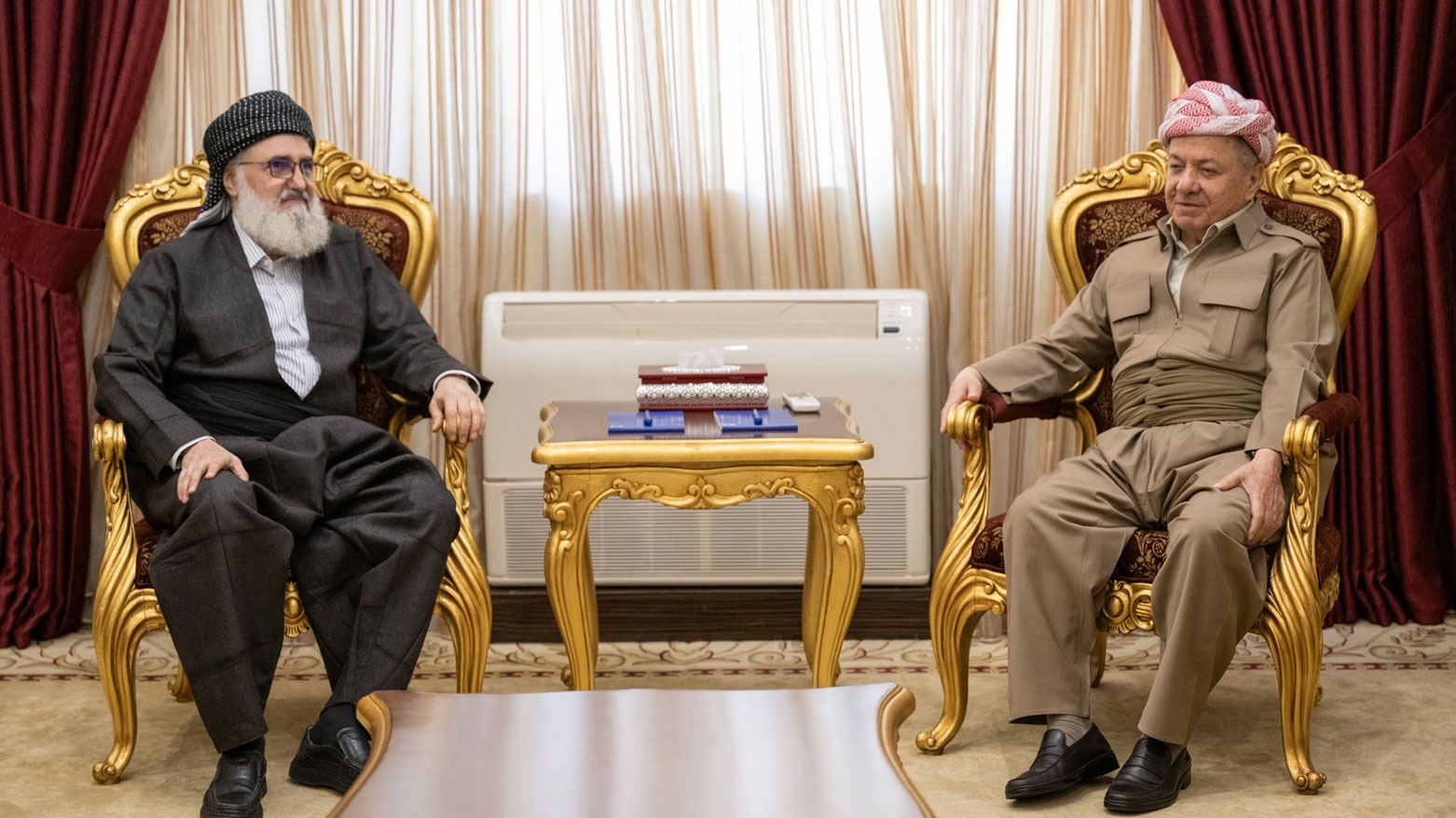 الرئيس بارزاني يستقبل المرشد العام للحركة الإسلامية