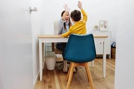 فوائد علاج الاكتئاب في مرحلة ما قبل المدرسة