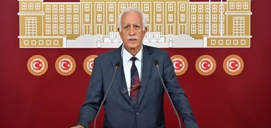 Sînan Çiftyurek: Divê Tirkiye jî gavên cidî bavêje, çareserî ne tenê çekdanîn e