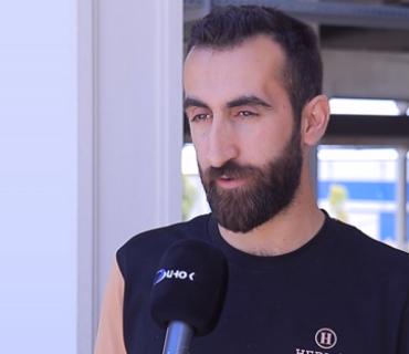 سەگڤان ئەحمەد  هاووڵاتی:  ئەو ڕێگایانەی لۆریی بارهەڵگریان پێدا تێپەڕ دەبێت، بە هیچ شێوەیەك بۆ هاتوچۆی ئۆتۆمبێلی بچووك سەلامەت نین