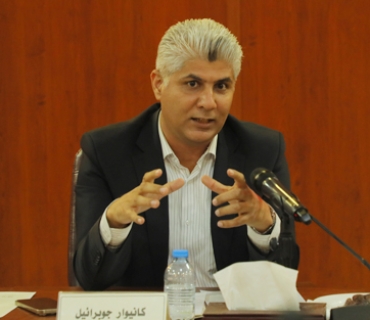 كانیوار جیرائیل  بەڕێوەبەری پڕۆژەكانی كاڤین گرووپ:     یەكەمین كۆمپانیای كوردستانی بووین، كەلتووری كاركردنی دوو شیفتمان لە كوردستان بۆ دروستكردنی ڕێگاوبان پەیڕەو كرد