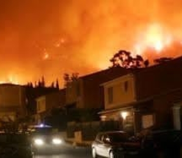 بەهۆی ئاگرکەوتنەوە لە نزیک شاری مارسیلیا لە فەرەنسا زیاتر لە 100 کەس بریندار بوون