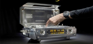 كاتژمێری وزەی ئەتۆم