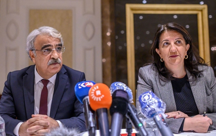 Heyeta Îmraliyê dê Bahçelî û Ozel ziyaret bike