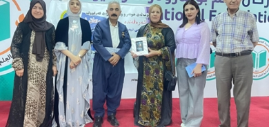 كەركووك كتێبێك پێشكەش بە خانمە ناودارەكانی شارەكە دەكات