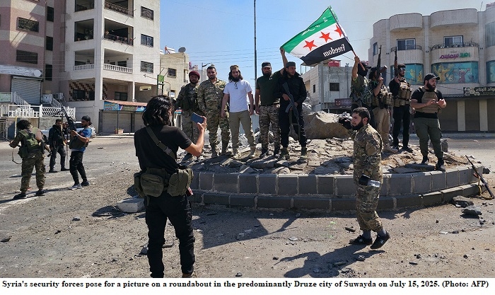 Violent Clashes Erupt in Southern Syria as Tribal and Druze Fighters Battle Near As-Suwayda